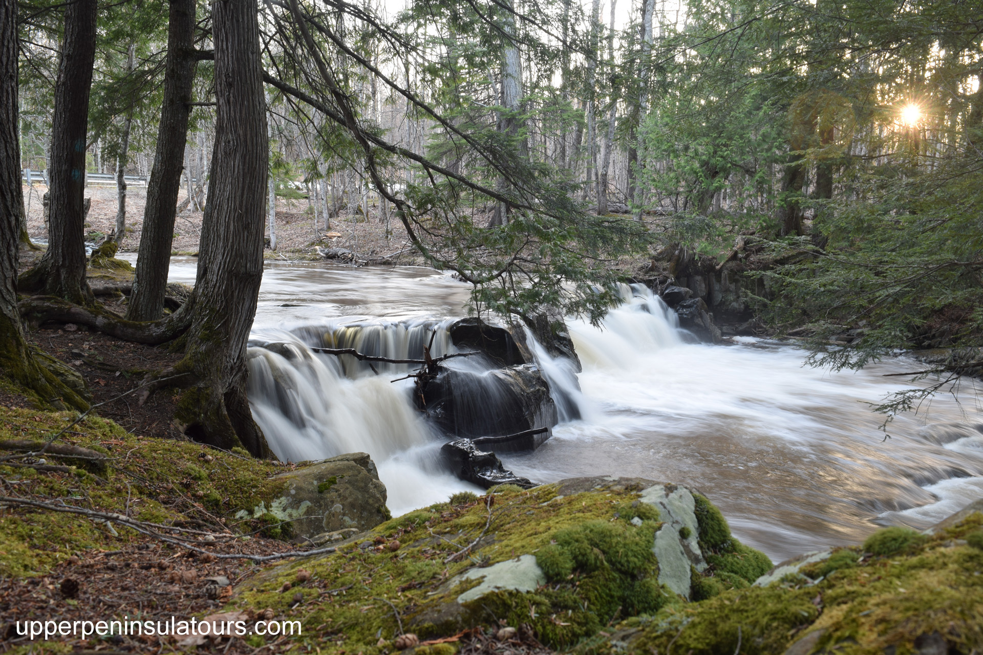 big ericks adventure tour - upper peninsula tours